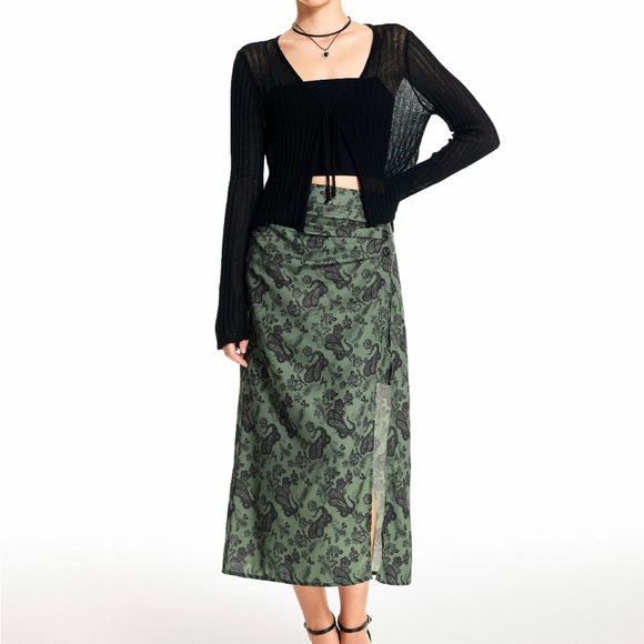 Cider Pattern Slit Midi Skirt - Picture 3 of 8